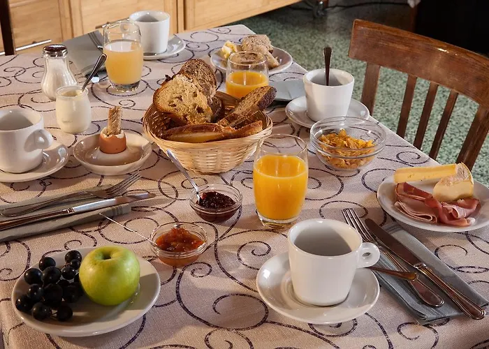 Logis Le Rouge Gazon Hotel 2*